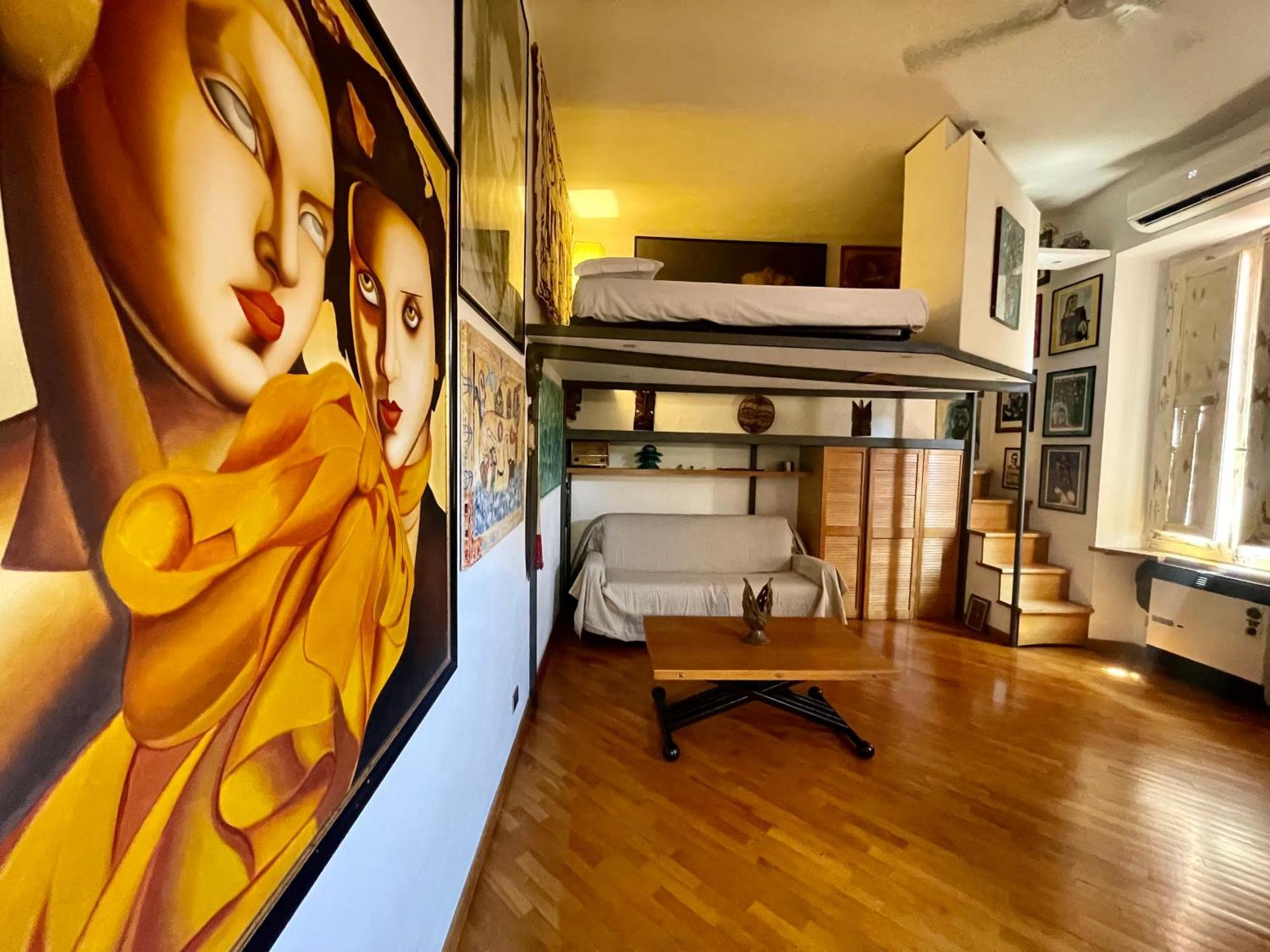 Appartement Our Arty Flat In Monti à Rome Extérieur photo